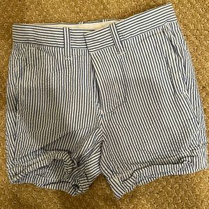 Crewcuts seersucker blue and white striped shorts size 2T